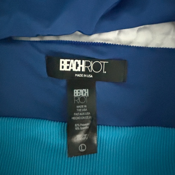 Beach Riot Swim Top - Picture 3 of 3